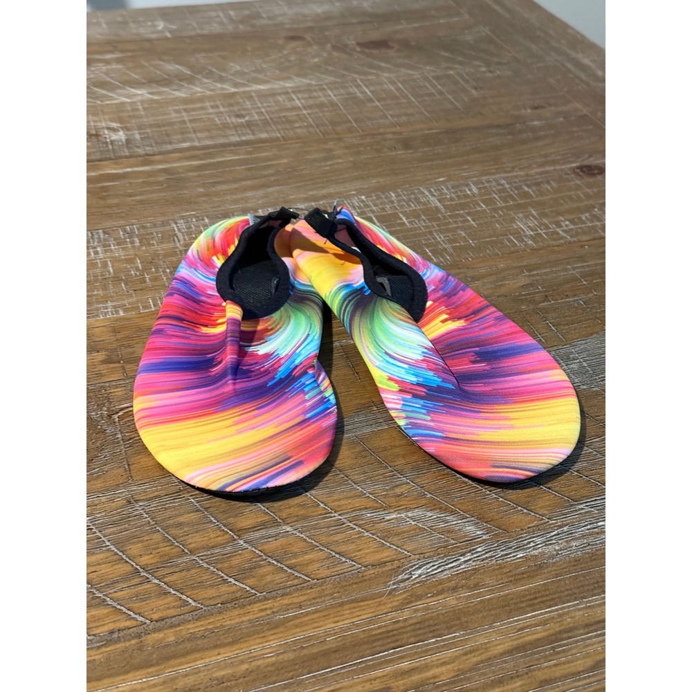 VIFUUR Rainbow Swirl Water Shoes Womens Size 10-11 EU 42/43 Aqua Socks Slip On‎